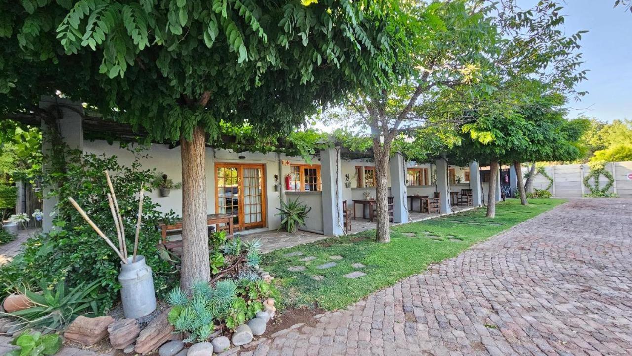 Die Herehuis Beaufort West Exteriör bild